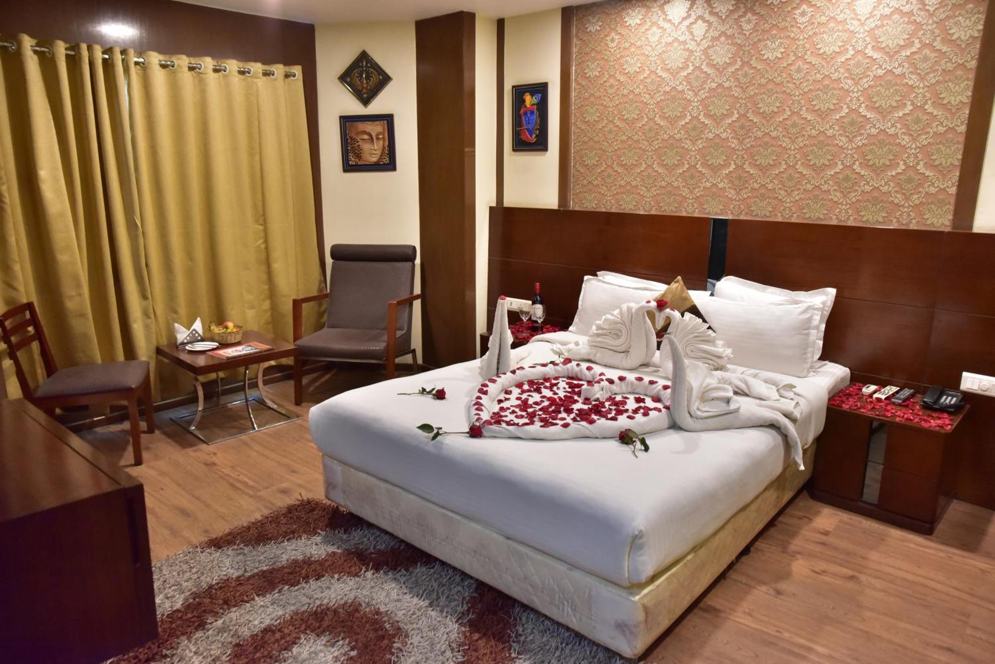 Hotel Ambassador Chocolate Inn Kalyani 外观 照片