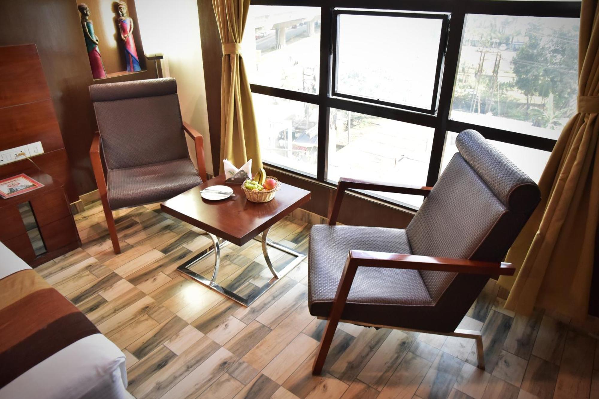 Hotel Ambassador Chocolate Inn Kalyani 外观 照片