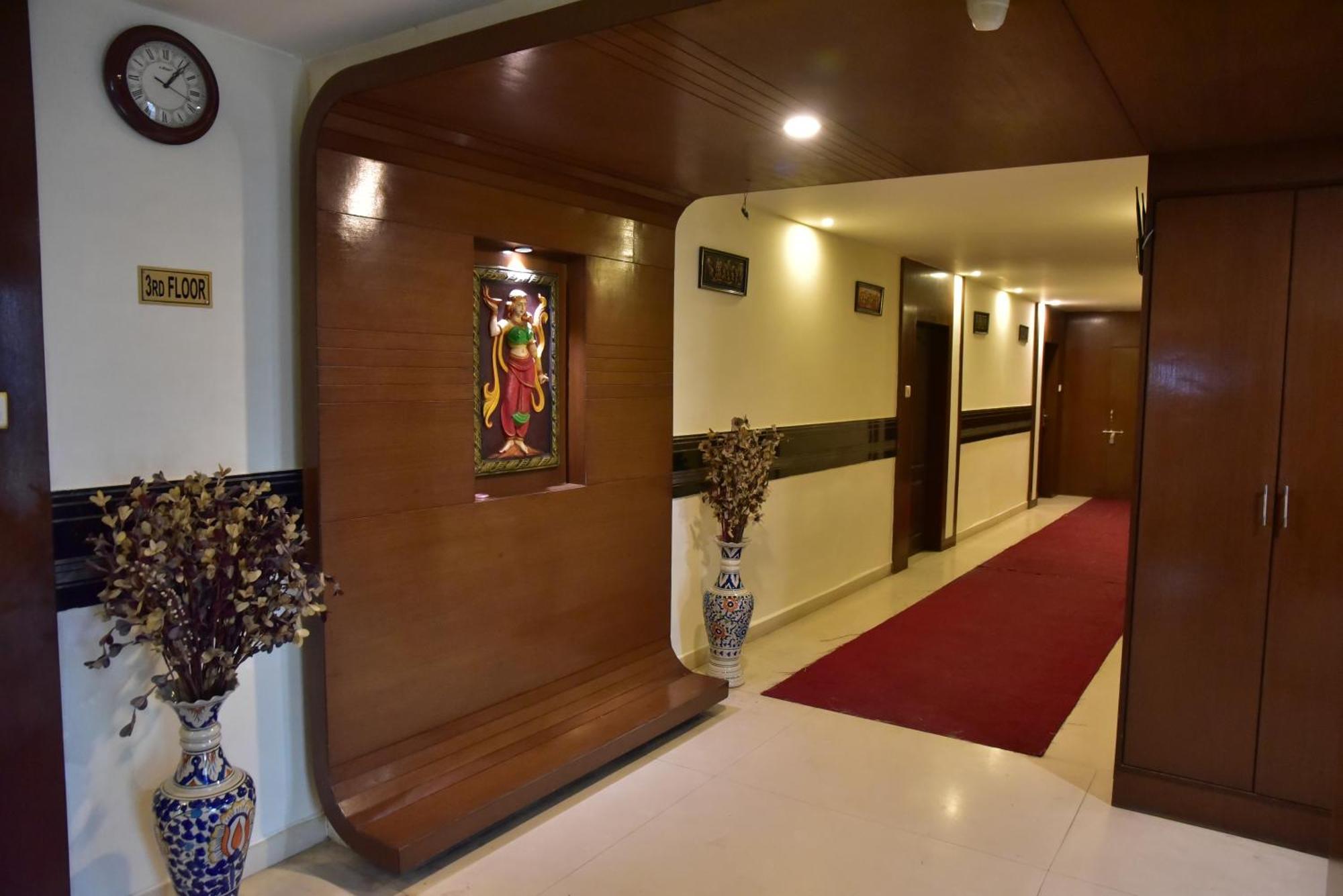 Hotel Ambassador Chocolate Inn Kalyani 外观 照片